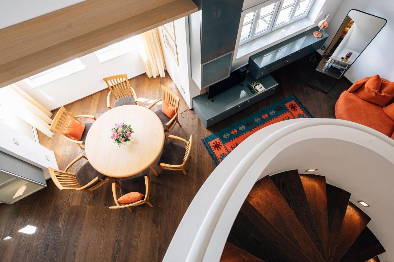 Private Suites Traunkirchen Extérieur photo